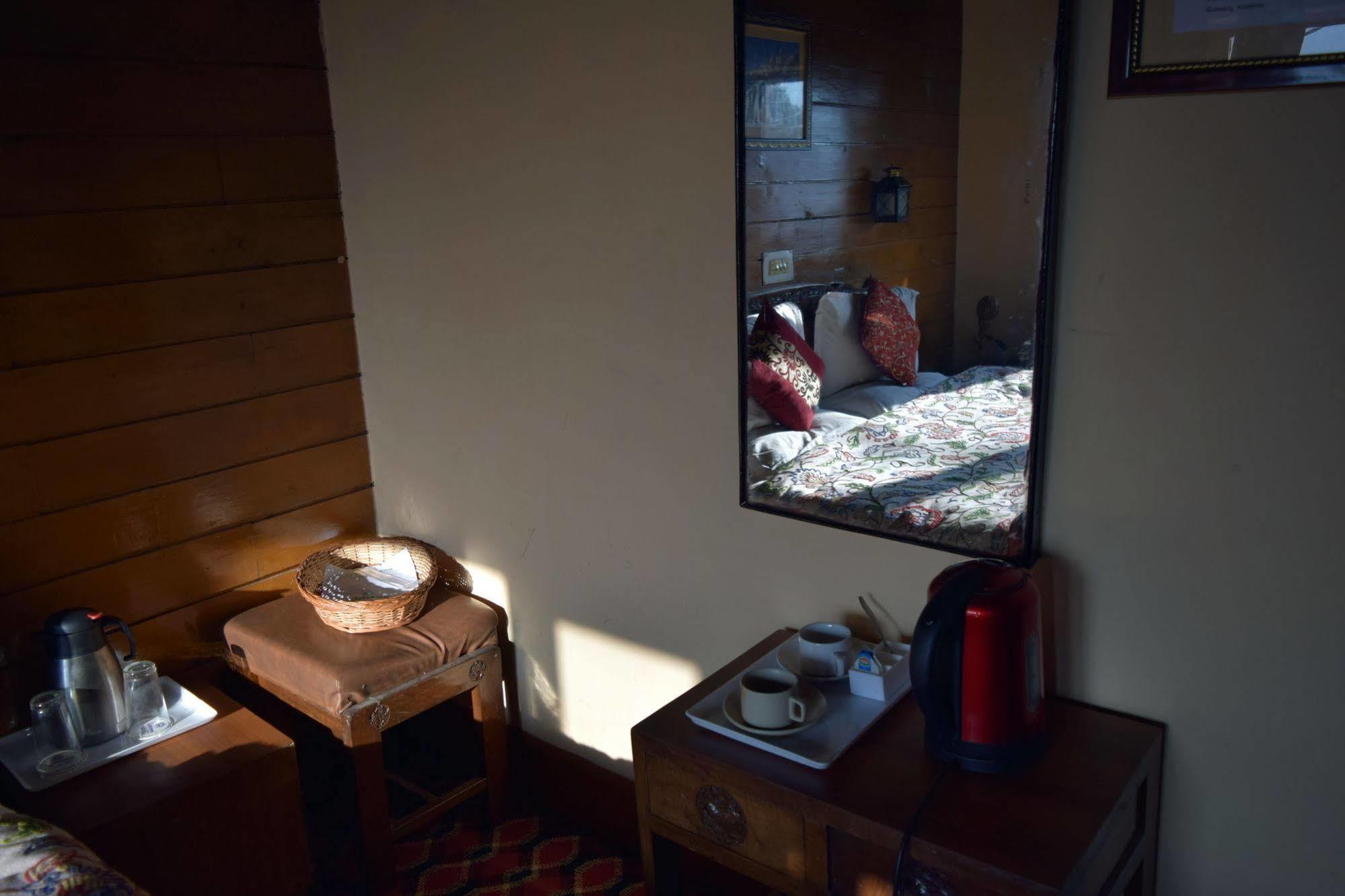 Welcome Hotel Gulmarg Exterior foto